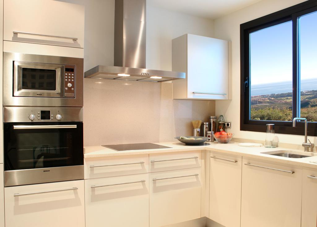 Apartment Lets In The Sun Samara Marbella