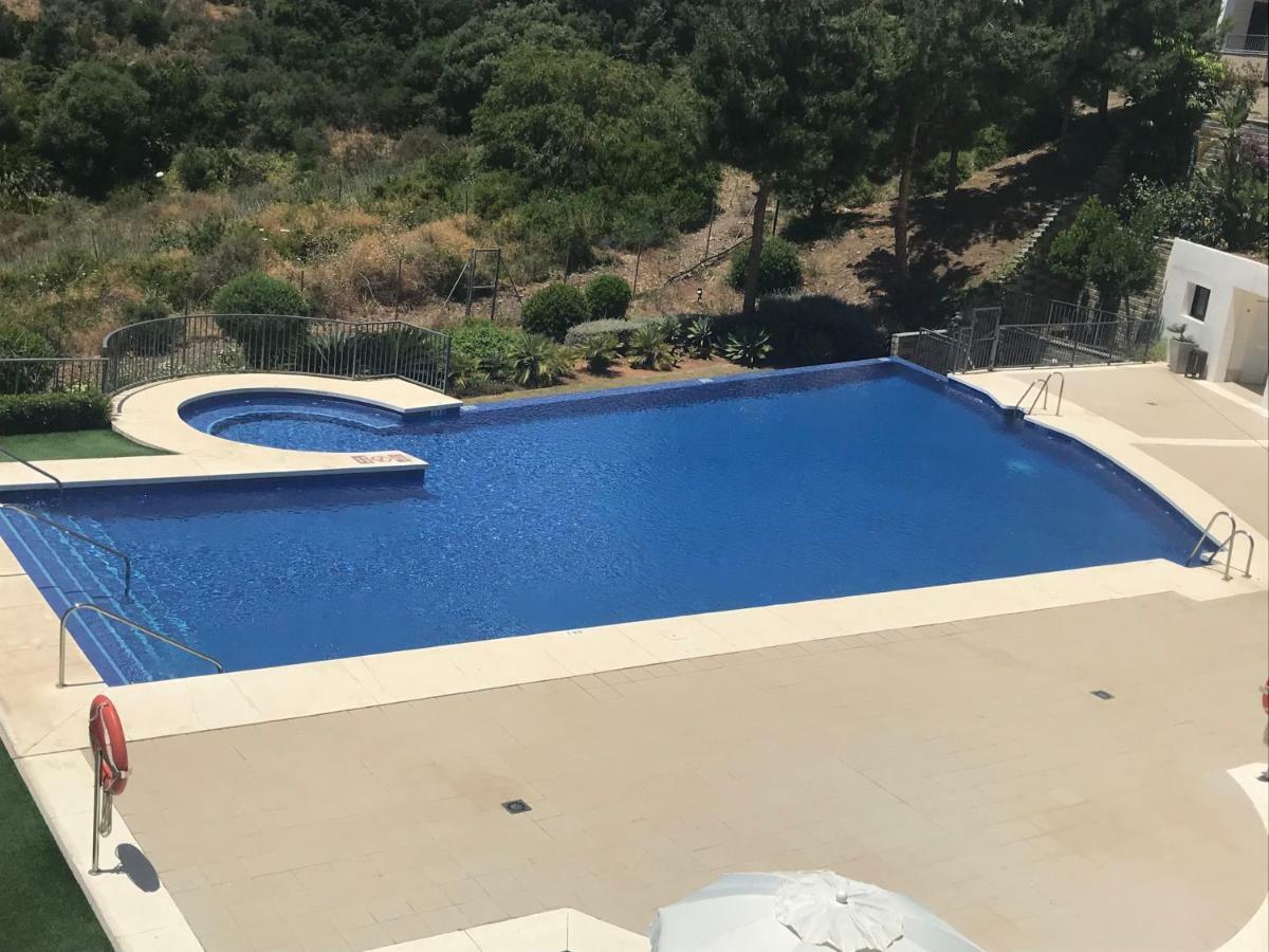 Lets In The Sun Samara Apartment Marbella